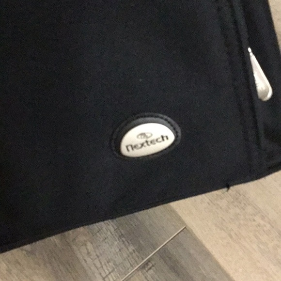 Nextech Leather Business Case With Laptop Sleeve NWOT - Picture 11 of 16